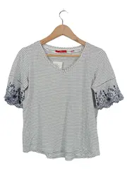 Vorschaubild 1 von Damen T-Shirt Gr. 34 XS gestreift mit Stickerei weiß