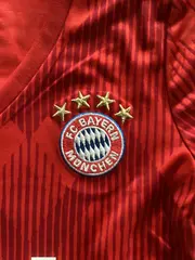 Vorschaubild 2 von FC Bayern München Damen Fußball Trikot Rot Gr. N.