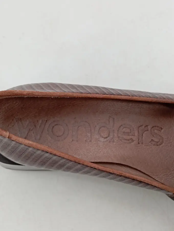 WONDERS Slipper Bild 3