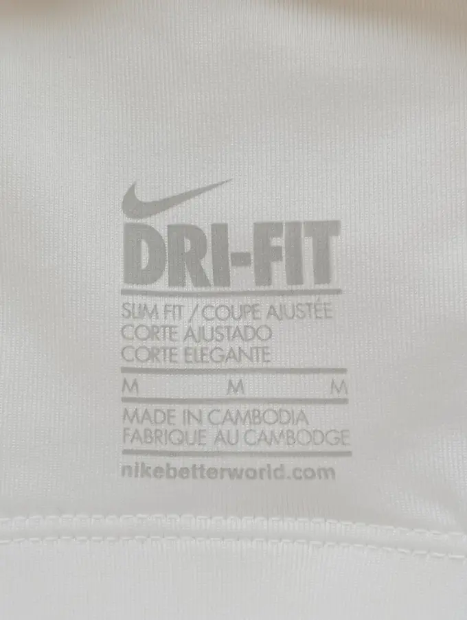 NIKE Top Bild 3