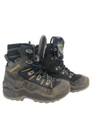 LOWA Outdoorschuhe