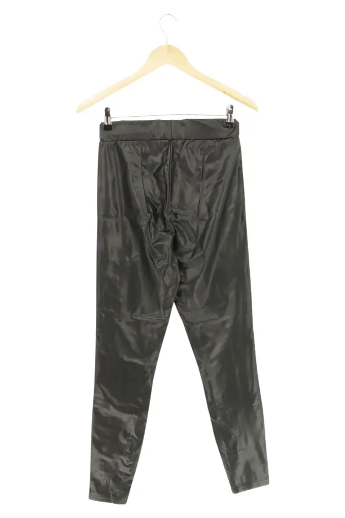 AMISU Lederhose Bild 2