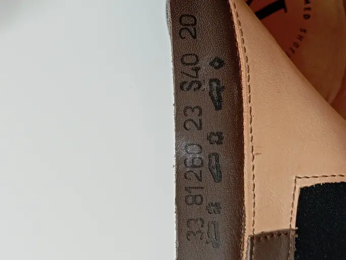 THINK! Stiefelette Bild 4
