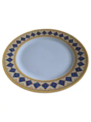 FLIRT BY R&B Essteller