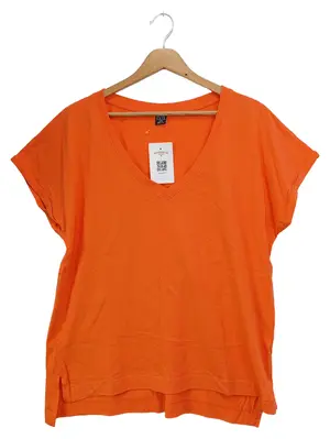 BLIND DATE T-Shirt