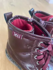 Vorschaubild 4 von Mädchen Stiefel Stiefelette Gr. 27 Rot Lack Optik Casual Herbst Winter