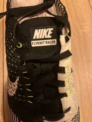 Vorschaubild 6 von Flyknit Racer Damen Laufschuh Gr. 37.5 Schwarz Weiß Volt OG