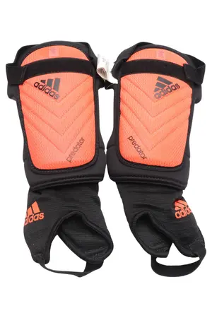 ADIDAS Fussball Schienbeinschoner