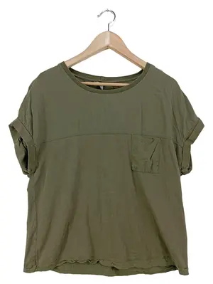 COMMA T-Shirt