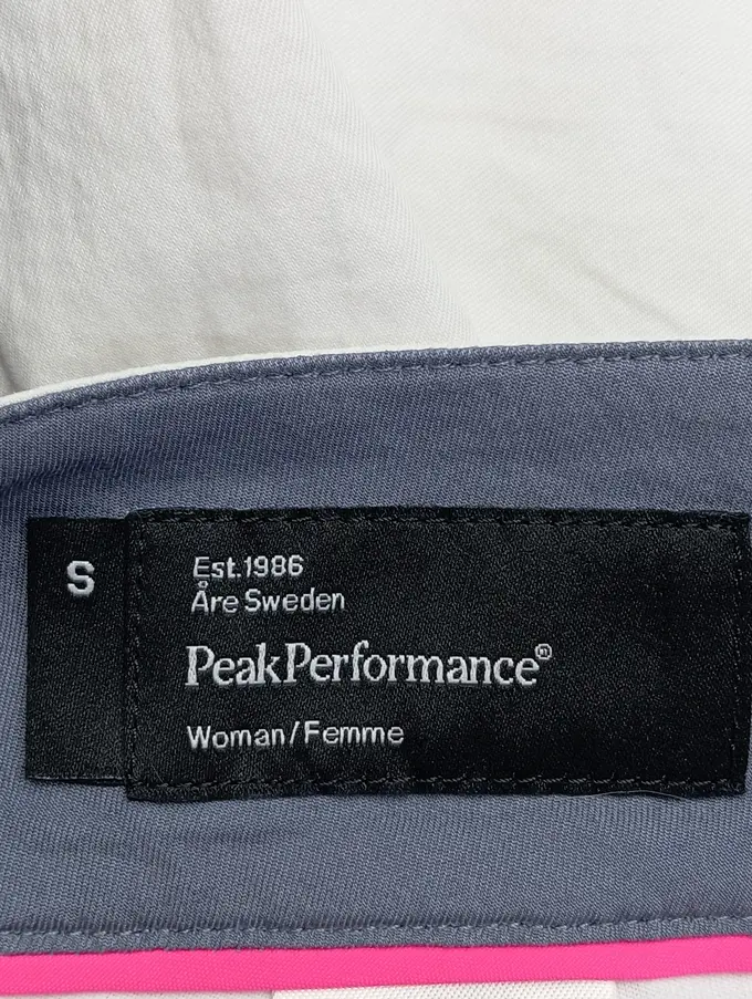 PEAK PERFORMANCE A-Linienrock Bild 3