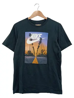 NIKE T-Shirt