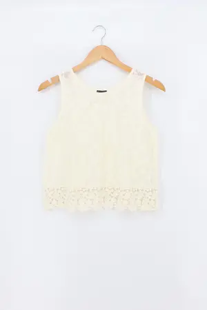 LAURA SCOTT Top