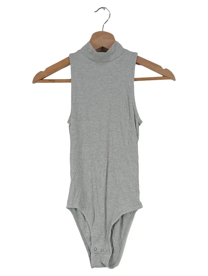 HOLLISTER Body Bild 1