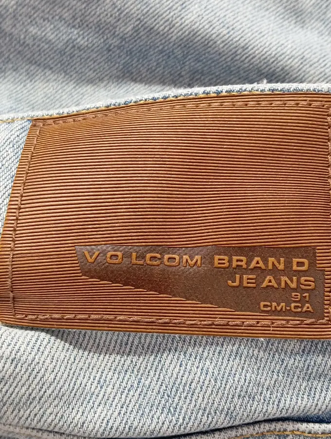 VOLCOM Jeans Tapered Fit Bild 3