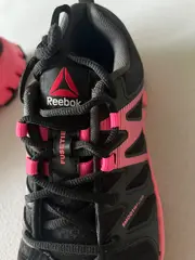 Vorschaubild 2 von Damen Laufschuhe Sportschuhe Gr. 39 Schwarz Pink Sportlich