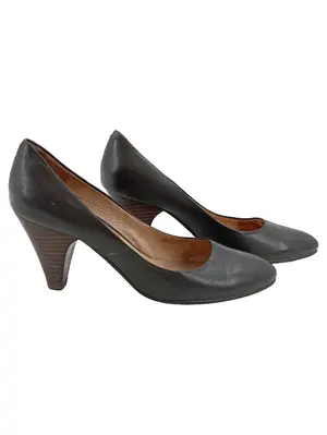 BUFFALO LONDON Pumps