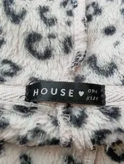 Vorschaubild HOUSE Schlafanzug 3