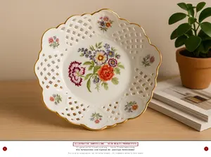 NEUNDORF PORZELLAN Dekoschale