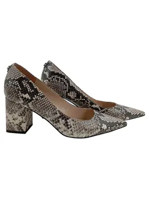 GUESS Pumps