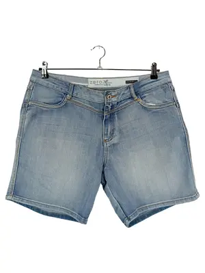 ZÉRO ESSENTIALS Jeans Shorts