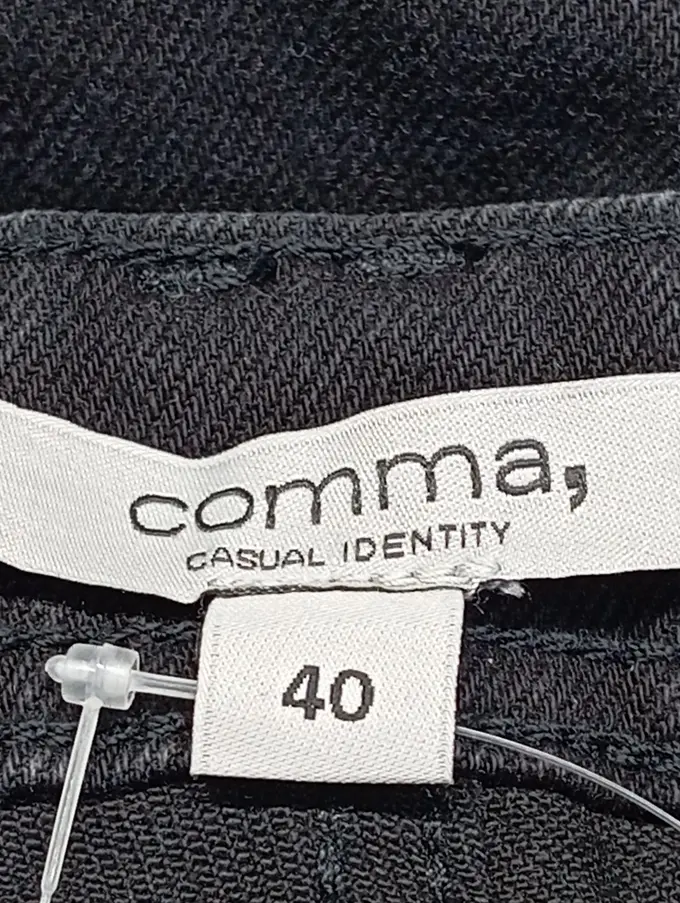 COMMA Jeans Tapered Fit Bild 3
