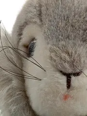 Vorschaubild 4 von Original Plüschtier Hase grau Knopf im Ohr sitzend 24cm