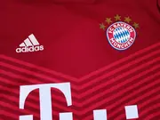 Vorschaubild 2 von FC Bayern München Fußball Trikot Kinder Rot Gr. 140