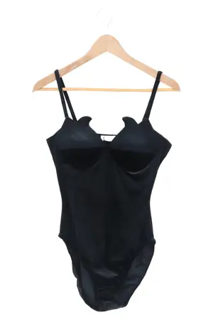 CLASS INTERNATIONAL Body