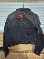 Vorschaubild 2 von Jeansjacke Damen Gr. S Blau Patches Aufnäher Cropped Denim