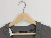 Vorschaubild 2 von Damen Strickjacke Bolero Grau Gr. 34/XS mit Rüschen