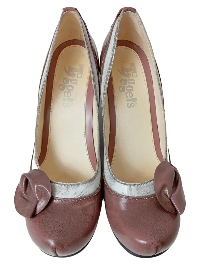 TIGGERS Pumps Bild 2