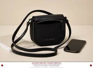 LIEBESKIND Umhängetasche