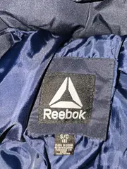 Vorschaubild 4 von Kinder Winterjacke Kapuze Logo Gr. 140 Mehrfarbig Sportlich