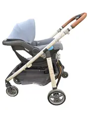 Vorschaubild 1 von Cruz Kinderwagen Grau inkl. Babyschale Gebraucht