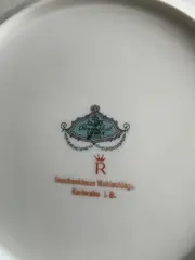 Vorschaubild 2 von Frühstücksteller Porzellan Weiß Klassisch Rosenmuster 20 cm