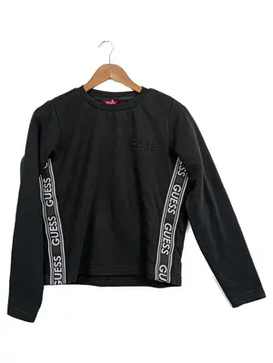 GUESS Sweatshirt