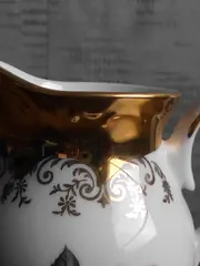 Vorschaubild 3 von Vase Kännchen Rose Blumenmuster Weiß Gold 12cm