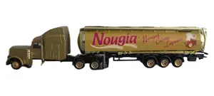 NOUGIA Modellfahrzeug