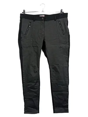 DESIGNER BRANDS INC. Cargohose