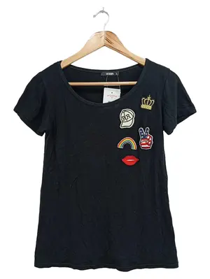 HOLLYS T-Shirt