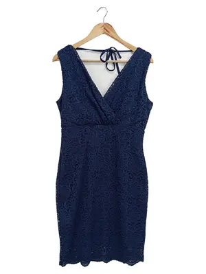 LIPSY LONDON Spitzenkleid