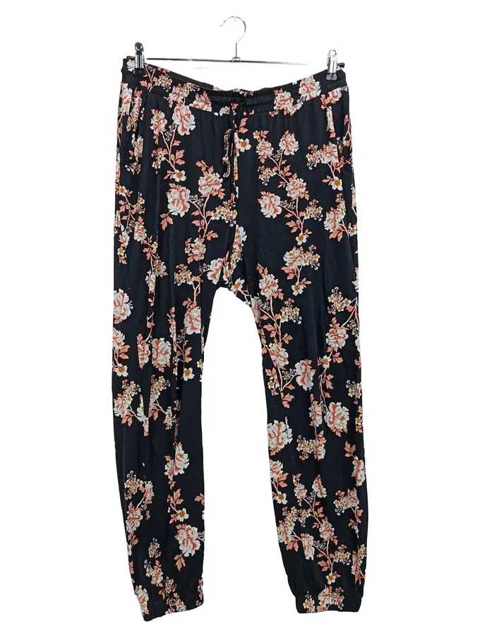 LASCANA Stoffhose Bild 1