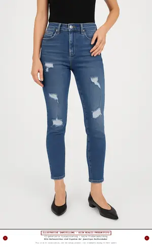 TOPSHOP Destroyed Jeans