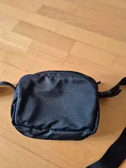 Vorschaubild 2 von Umhängetasche Crossbody Bag Blau Navy Nylon Klein