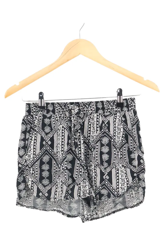 HAILYS Shorts Bild 1