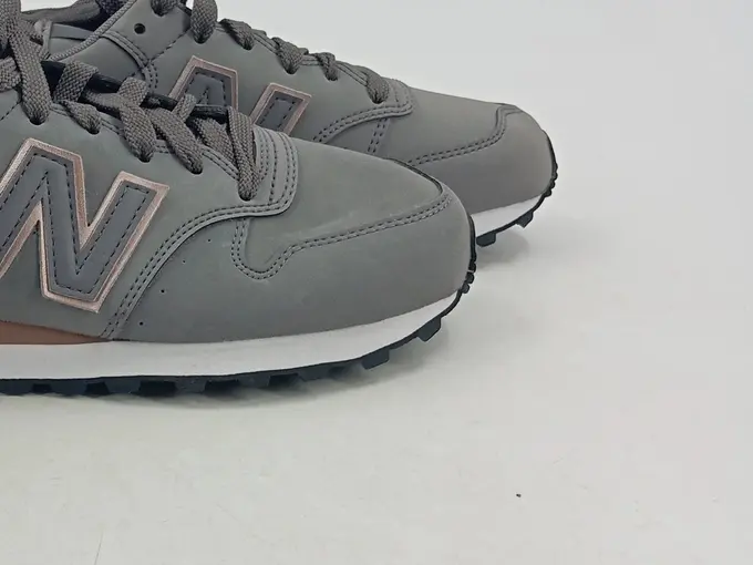 NEW BALANCE Sneaker low Damen Grau Sportlich Freizeitschuh