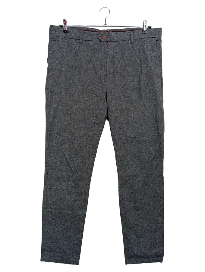 SUPERDRY Stoffhose Bild 1