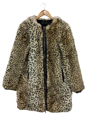 ZARA Fellmantel