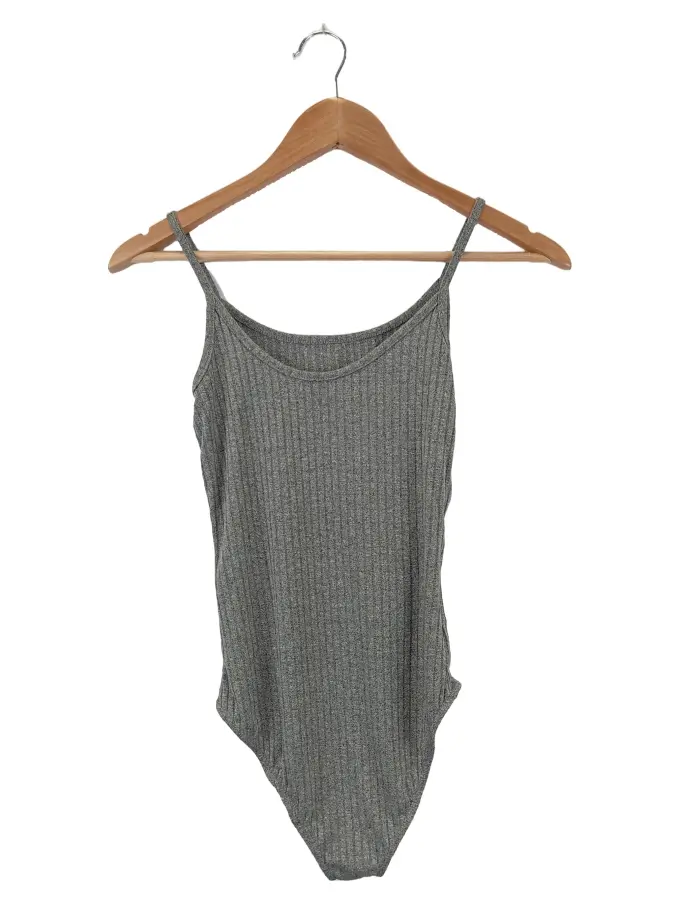 BERSHKA Body Bild 2