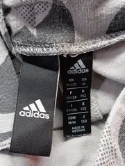 Vorschaubild 3 von Kinder Leggings Gr. 152 Grau Sportlich Grafisches Blattmuster Logo